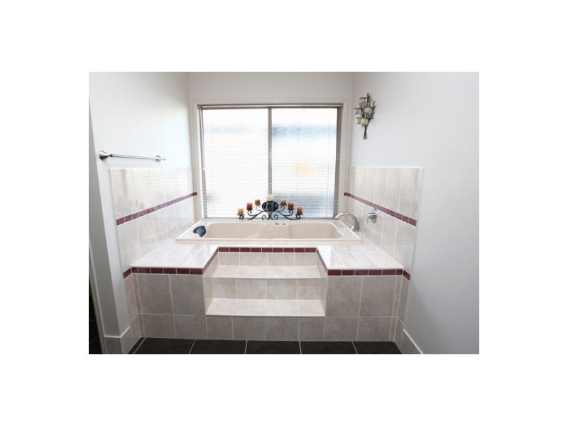 10 Buchanan St, Gympie QLD 4570