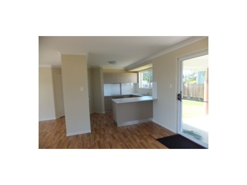 20 Directors Circuit, Jones Hill QLD 4570