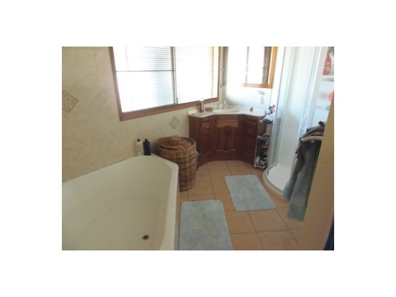 East Deep Creek QLD 4570