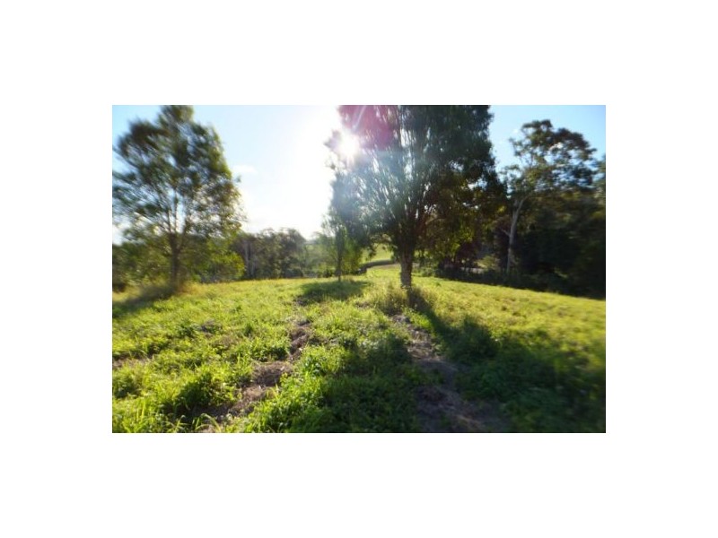 L 2, 6 & 20 Kauri Court, Chatsworth QLD 4570