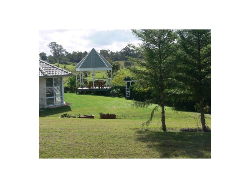 92 Pine Valley Drive, Pie Creek QLD 4570