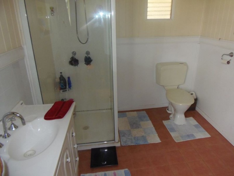 30 Bligh Street, Kilkivan QLD 4600