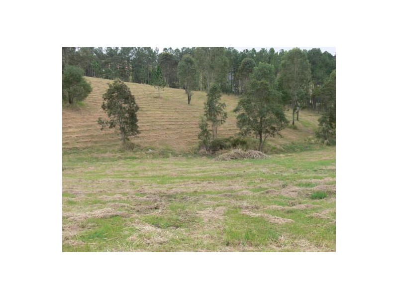 53 (lot 2) Kiaka Road, Lagoon Pocket QLD 4570