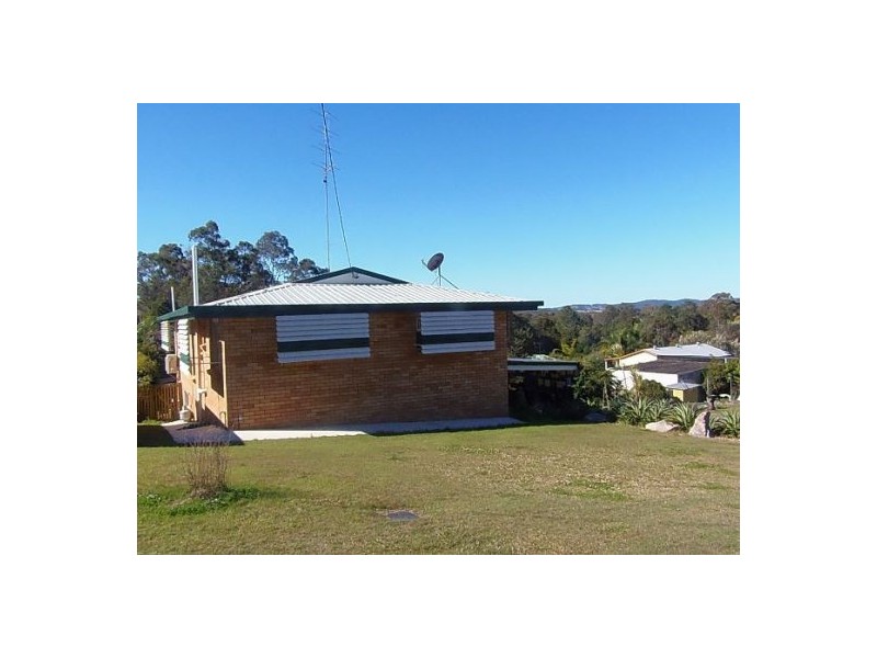 4 Barton Road, Gympie QLD 4570
