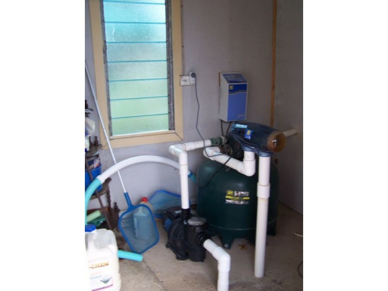 5 Moreland Road, Southside QLD 4570