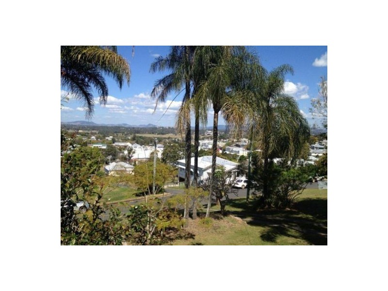 17 Spicer Street, Gympie QLD 4570