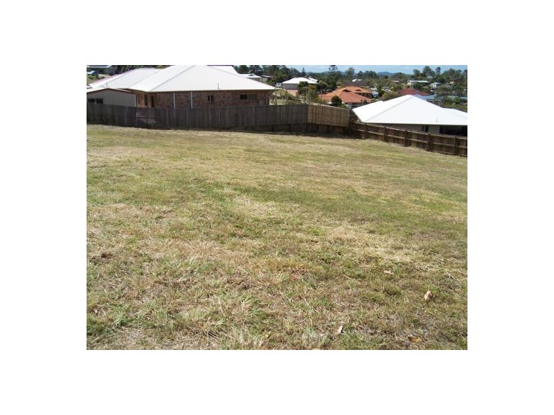 10 Moreton Court, Southside QLD 4570