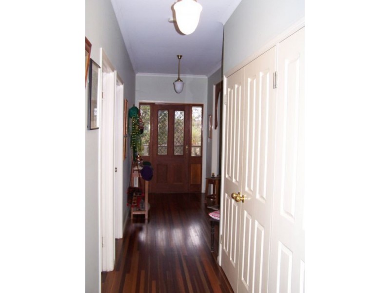 617 Noosa Road, Mothar Mountain QLD 4570