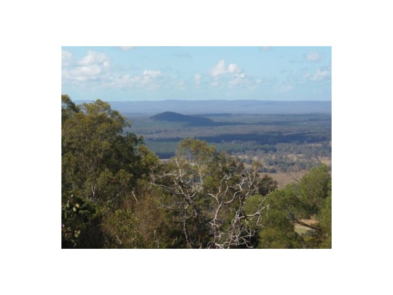 335 Stewart Road, Coondoo QLD 4570