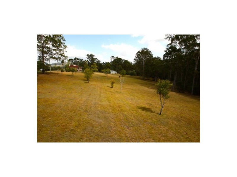 141 Benson Road, Chatsworth QLD 4570