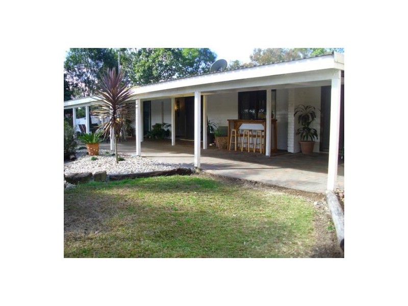 19 Jeremy Road, Southside QLD 4570