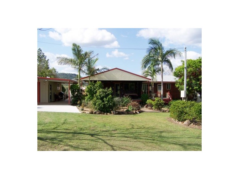 136 Boyle Road, The Palms QLD 4570
