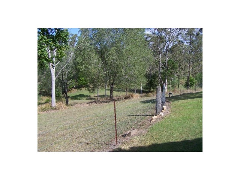 136 Boyle Road, The Palms QLD 4570