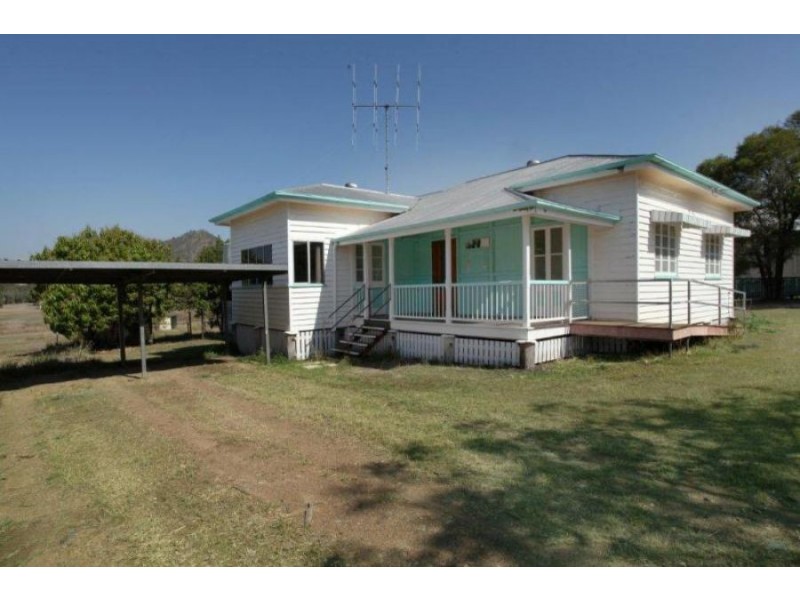 15 Bridge Street, Kilkivan QLD 4600