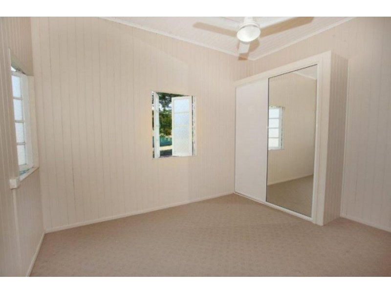 15 Bridge Street, Kilkivan QLD 4600