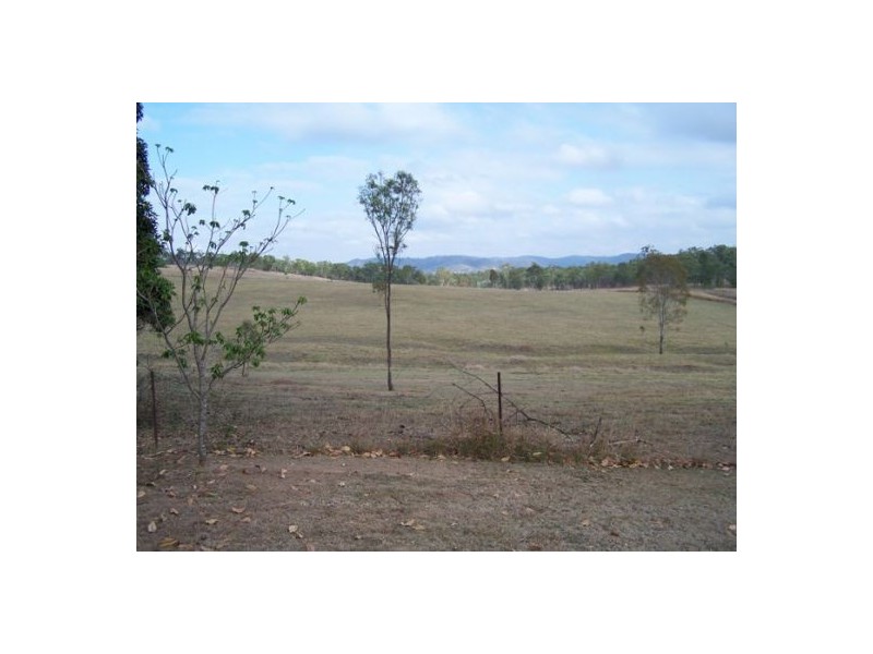 12 Kilkivan-tansey Road, Kilkivan QLD 4600