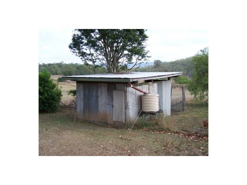 12 Kilkivan-tansey Road, Kilkivan QLD 4600
