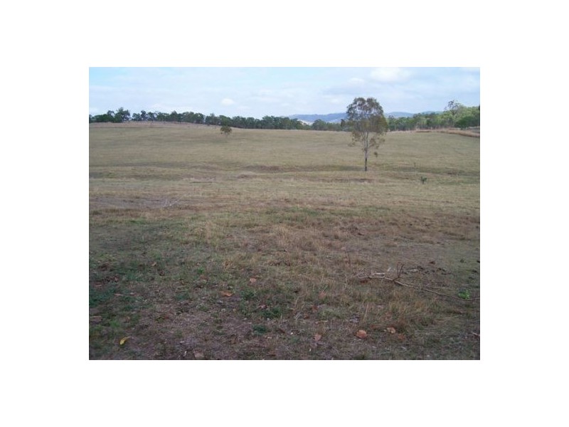 12 Kilkivan-tansey Road, Kilkivan QLD 4600