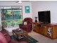 6 Deakin Court, Southside QLD 4570