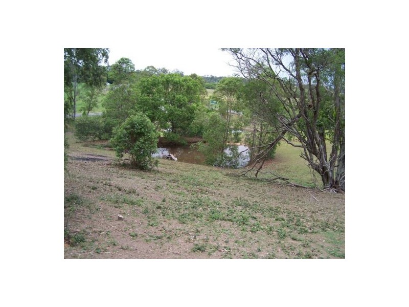 3 Grecian Bends Road, Greens Creek QLD 4570