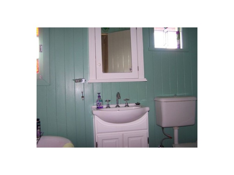 27 Power Street, Gympie QLD 4570