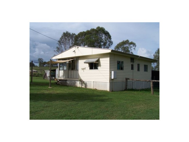 125 Barrett Road, Widgee QLD 4570