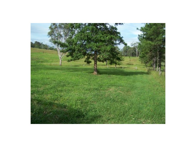 125 Barrett Road, Widgee QLD 4570