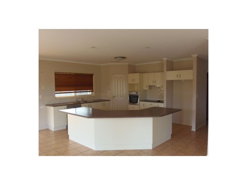 59 Lorikeet Drive, Gympie QLD 4570