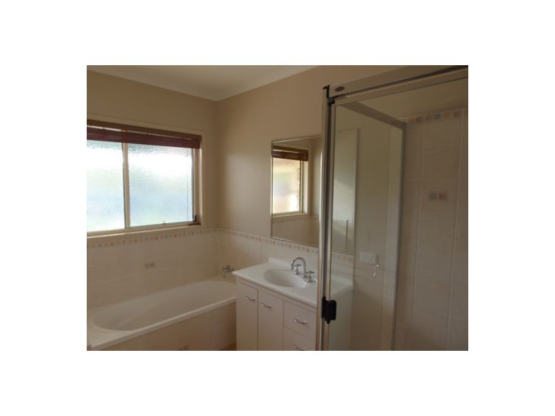 59 Lorikeet Drive, Gympie QLD 4570