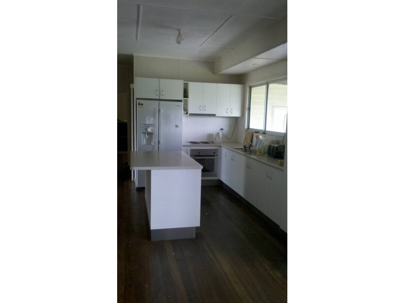 890 Kin Kin Road, Wolvi QLD 4570
