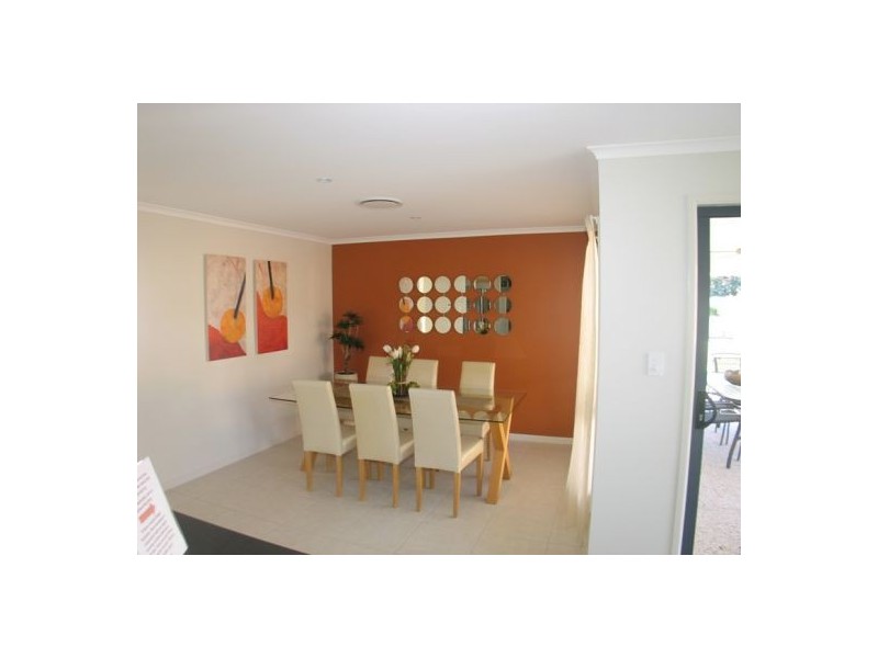 20 Woodland Drive, Southside QLD 4570