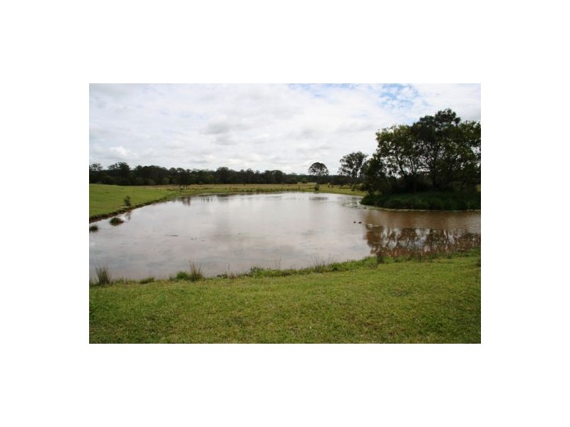 Wolvi QLD 4570