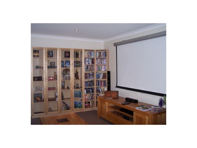 12 Fulton Street, Goomeri QLD 4601