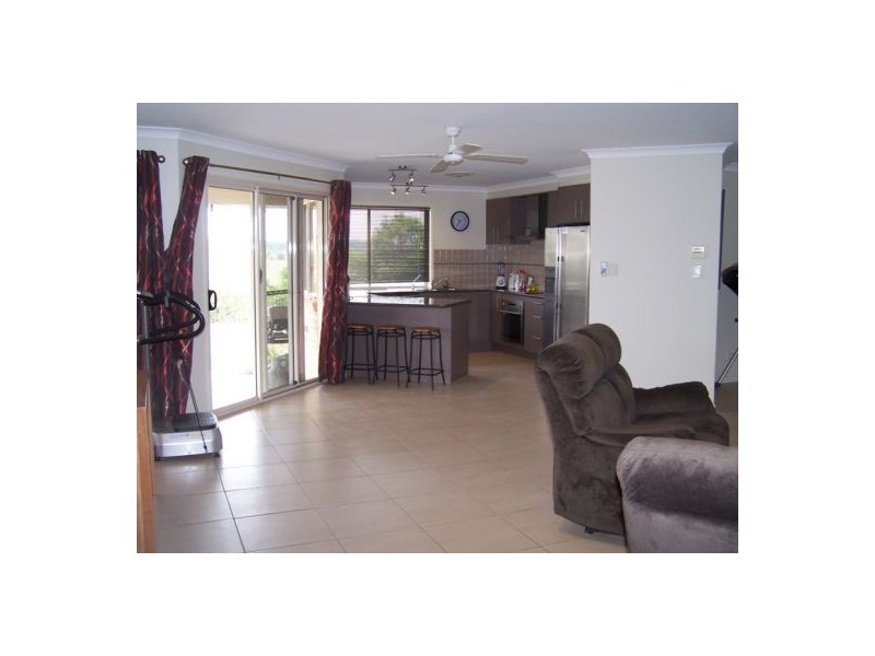 12 Fulton Street, Goomeri QLD 4601