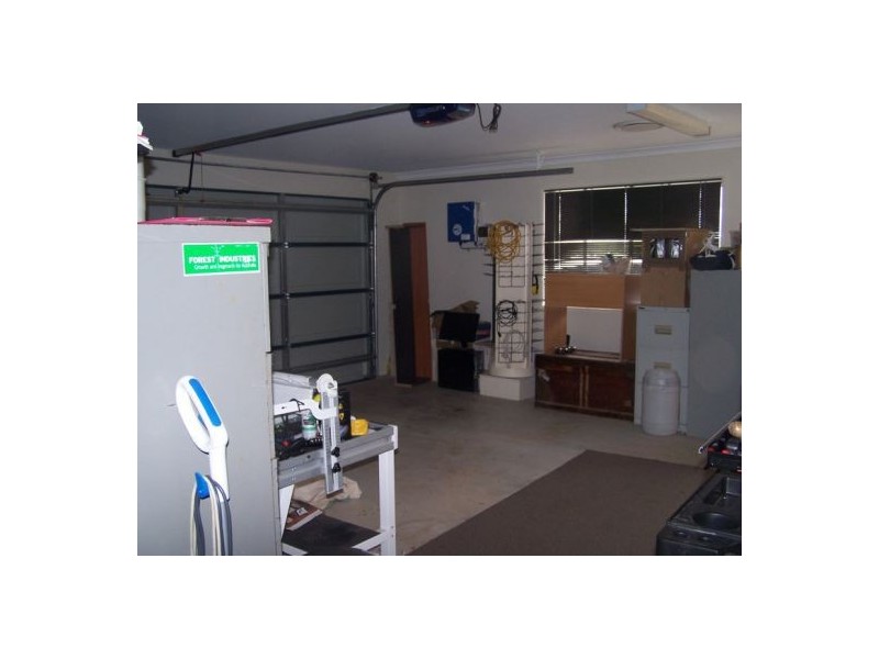 12 Fulton Street, Goomeri QLD 4601