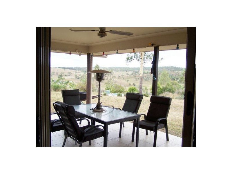 12 Fulton Street, Goomeri QLD 4601