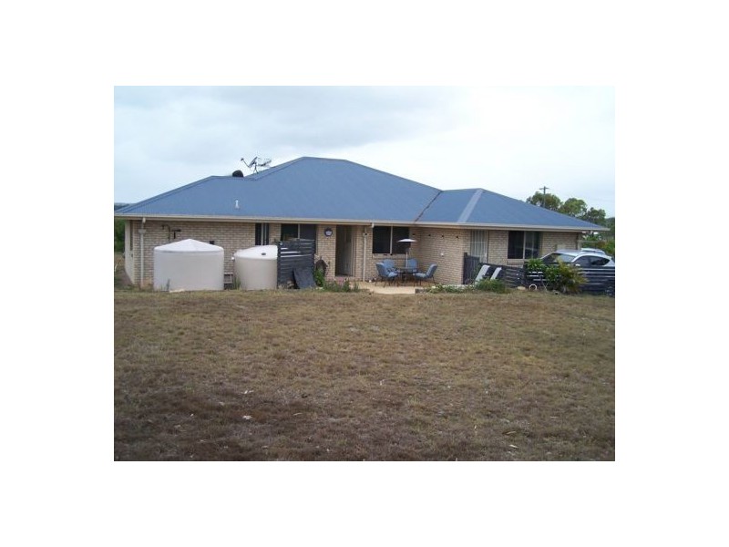 12 Fulton Street, Goomeri QLD 4601