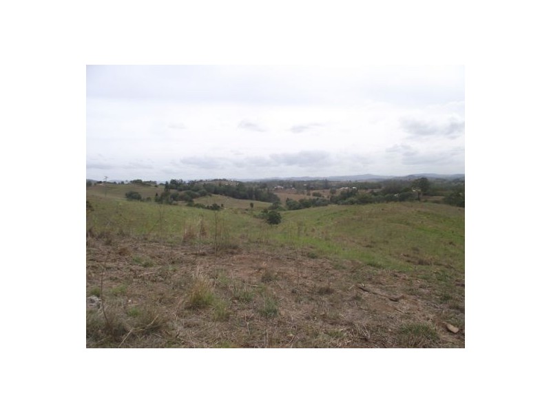 Traveston QLD 4570