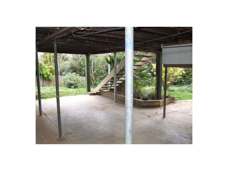 6 Red Hill Road, Gympie QLD 4570