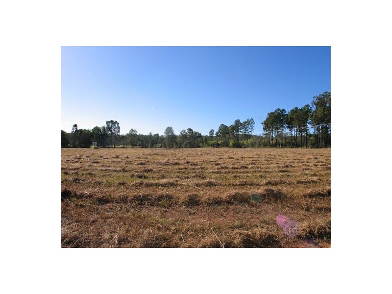 Glenwood QLD 4570