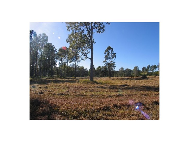 Glenwood QLD 4570