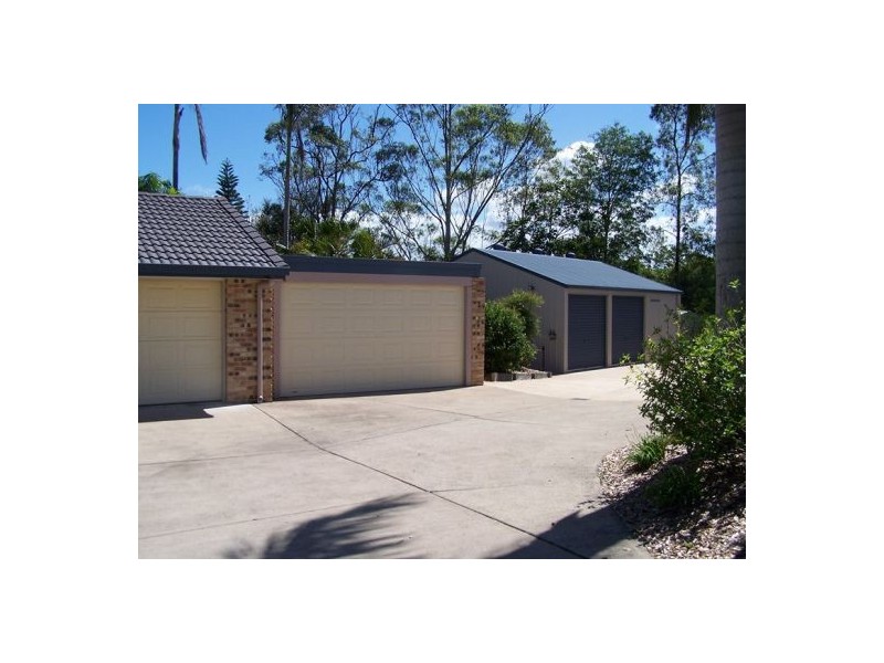 119 Groundwater Road, Southside QLD 4570