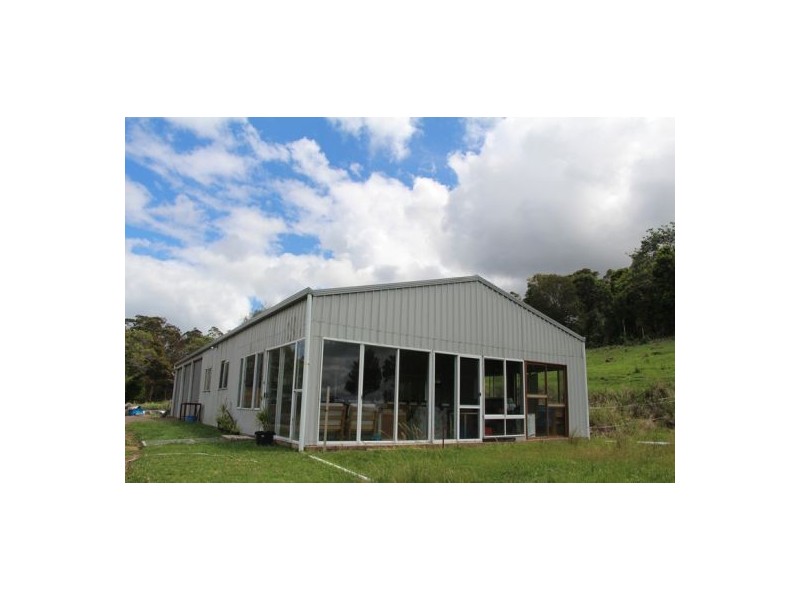 303 Tablelands Road, Cooran QLD 4569