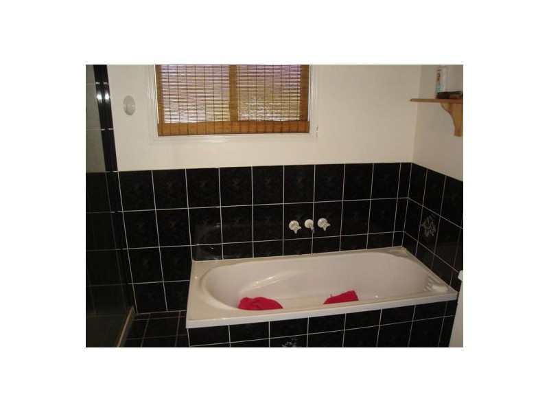 Victory Heights QLD 4570