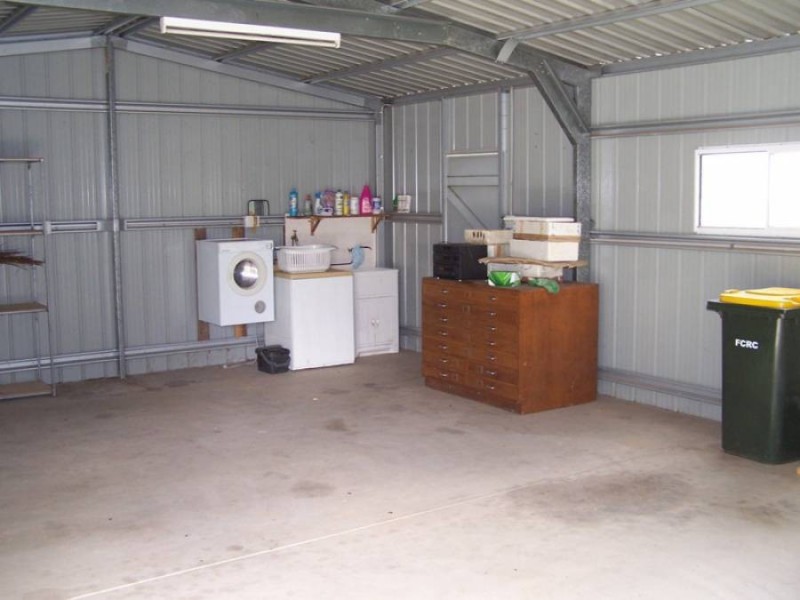 28 James Street, Glenwood QLD 4570