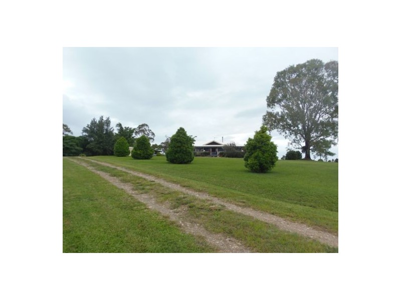 Veteran QLD 4570