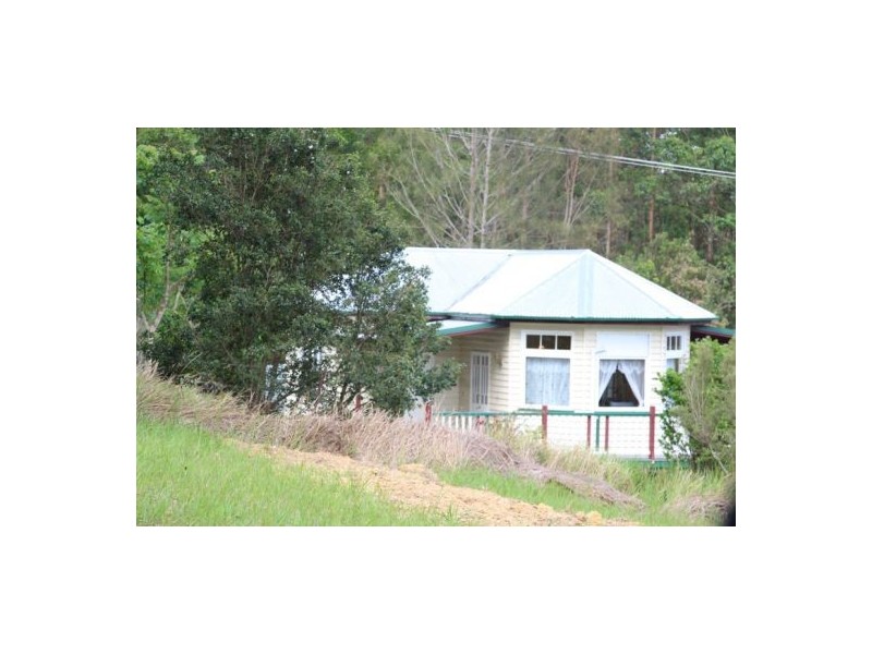 Pinbarren QLD 4568