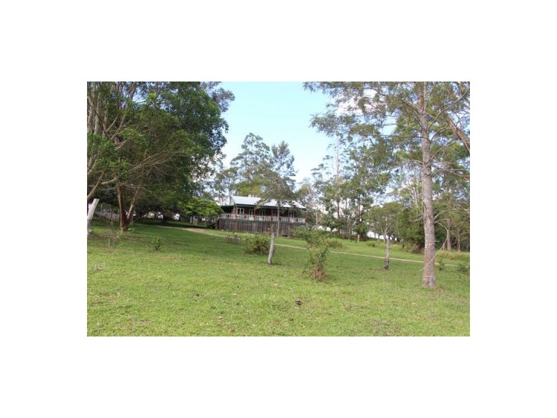Pinbarren QLD 4568