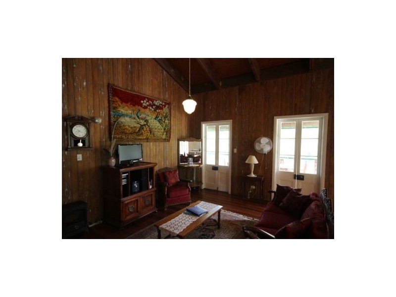 Pinbarren QLD 4568