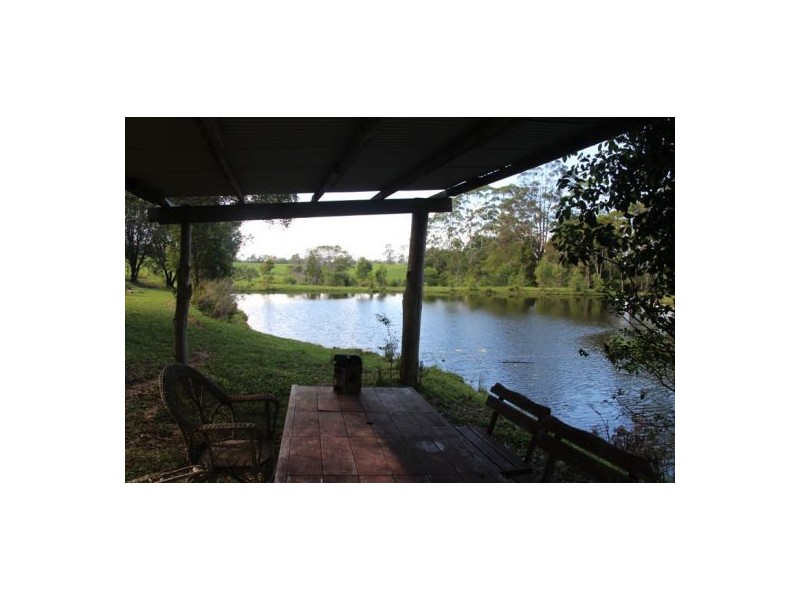 Pinbarren QLD 4568